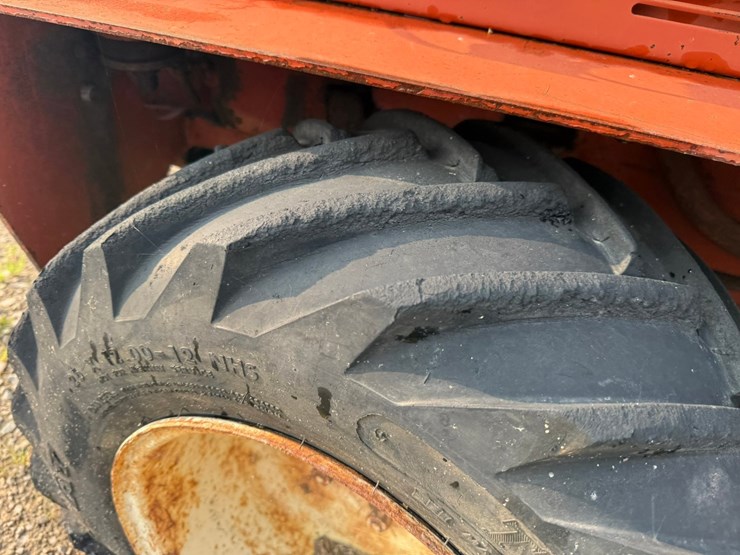 ditch-witch-350sx-image-45