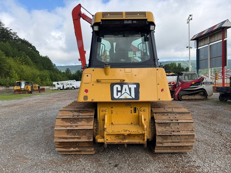 caterpillar-d6k-image-4