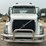 2015-volvo-day-cab-semi-image-2