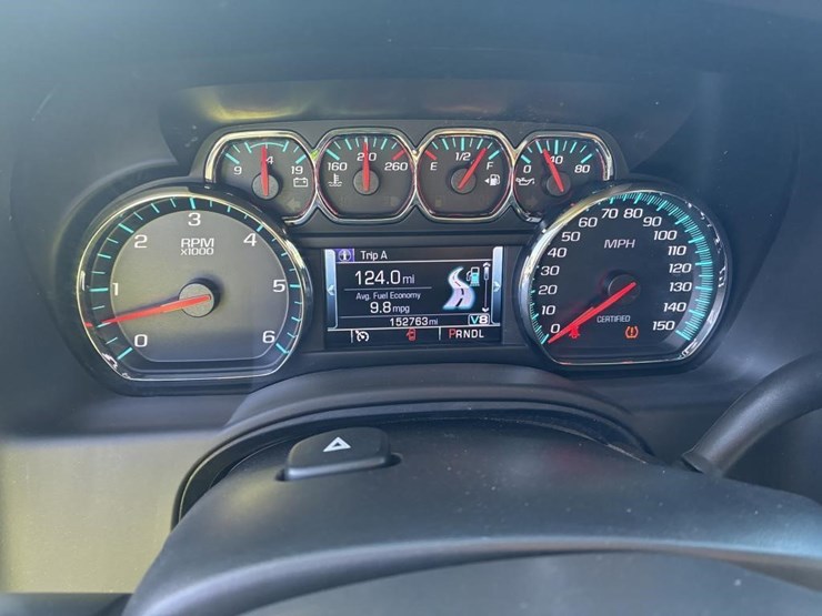 2020-chevrolet-tahoe-image-17