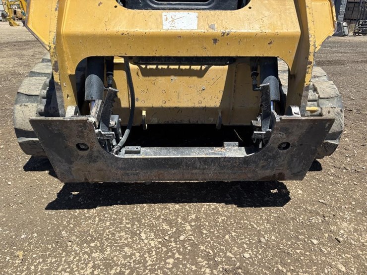 2018-caterpillar-259d-image-10