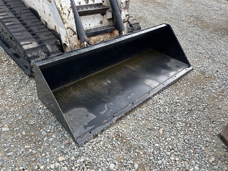 bobcat-t300-image-9