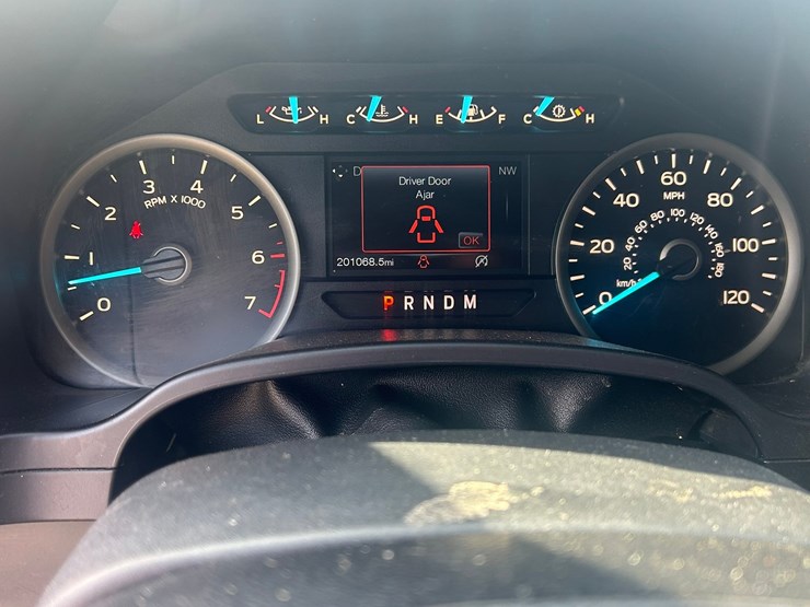 2019-ford-f150-image-17