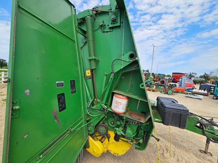 john-deere-530-image-24
