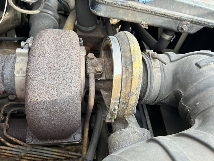 1989-ford-l9000-image-68