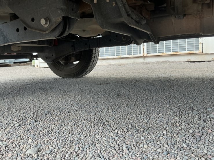 2015-ford-f550-image-29