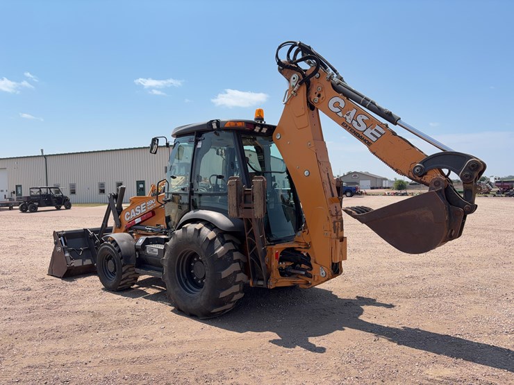2015-case-590sn-image-7