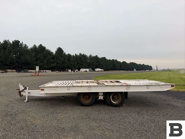 1974-miller-tilt-deck-trailer-image-3