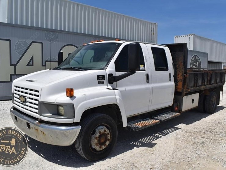 2006-chevrolet-kodiak-c4500-image-3