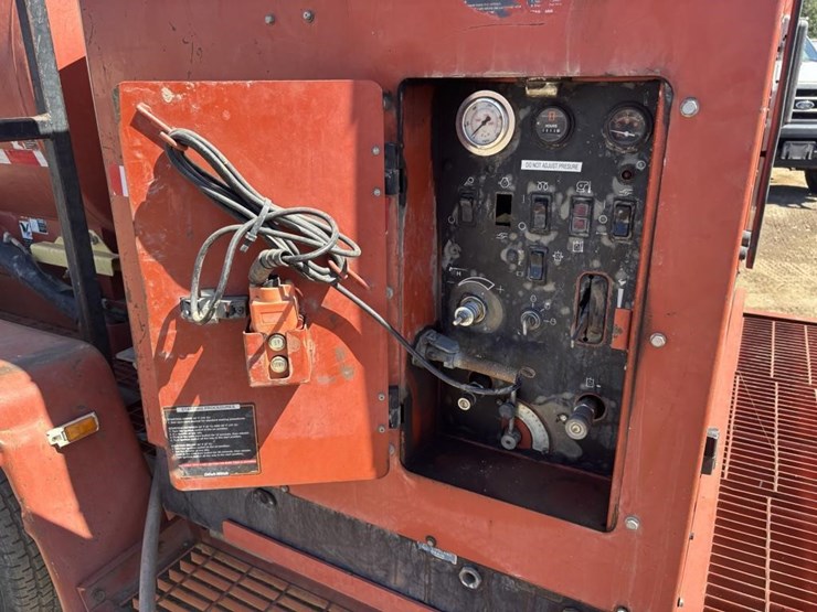2007-ditch-witch-fx60-image-56