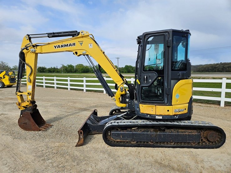 yanmar-vio45-image-2
