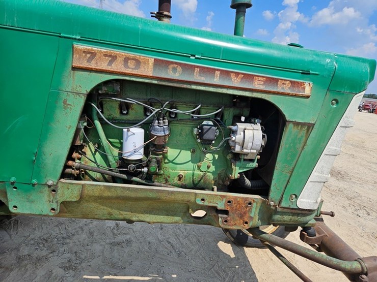 oliver-770-image-13