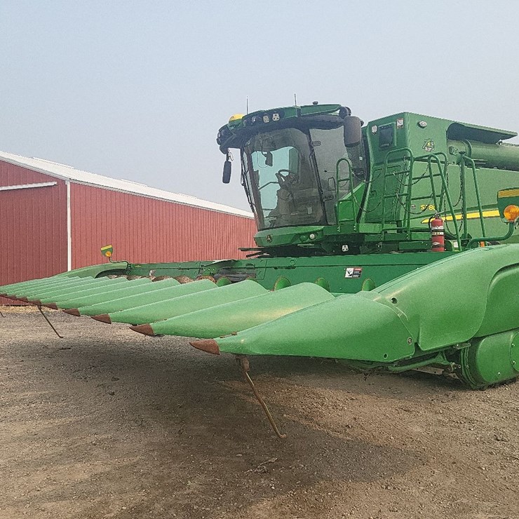 2014 John Deere 612C Corn Head - Field Ready