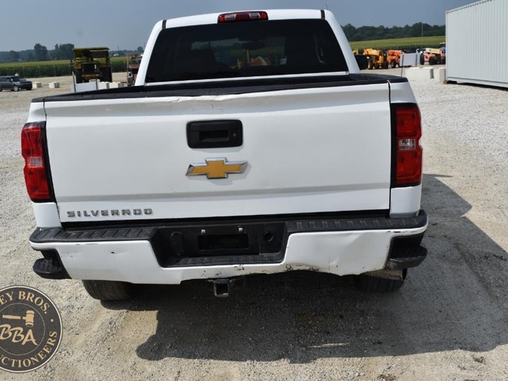 2017-chevrolet-silverado-1500-image-20