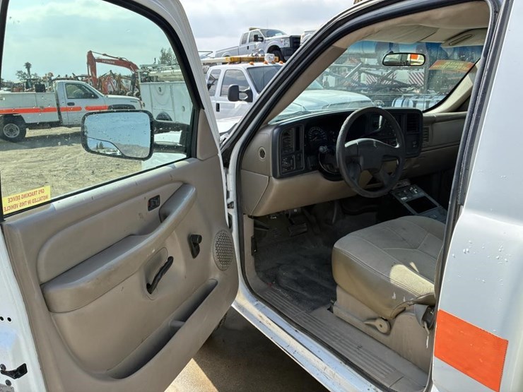 2007-chevrolet-2500hd-image-12