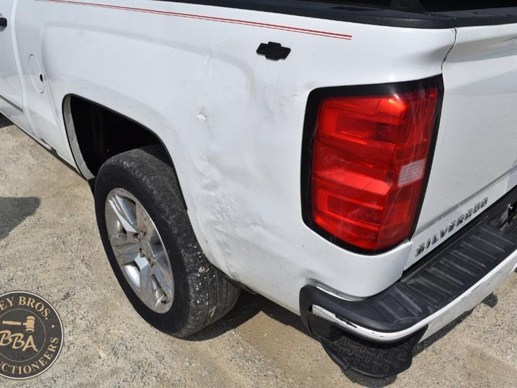 2017-chevrolet-silverado-1500-image-52