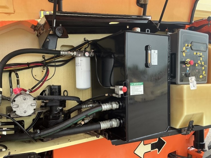 2009-jlg-800a-image-14