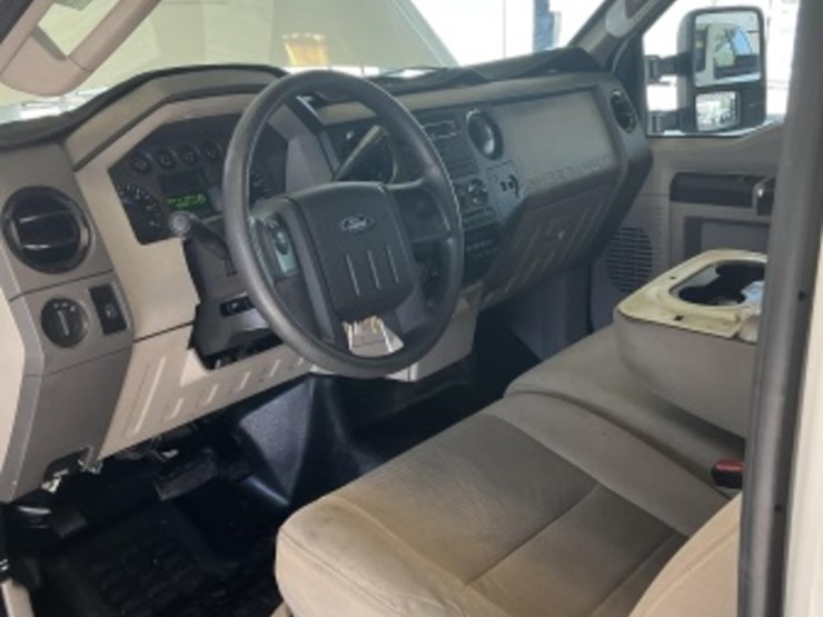 2008-ford-f350-image-26