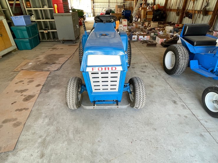 ford-tractor-image-2