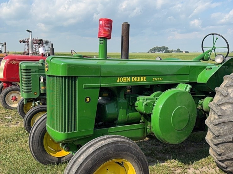 john-deere-r-image-49