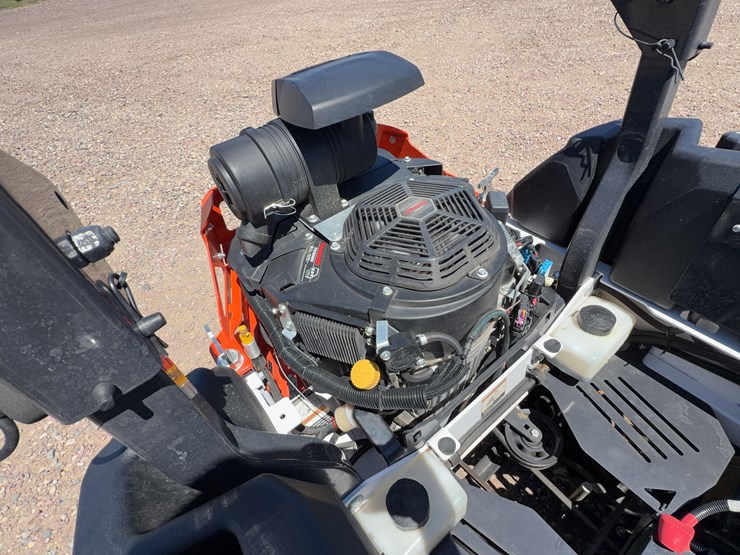2023-bobcat-zt7072sp-zero-turn-mower-image-19