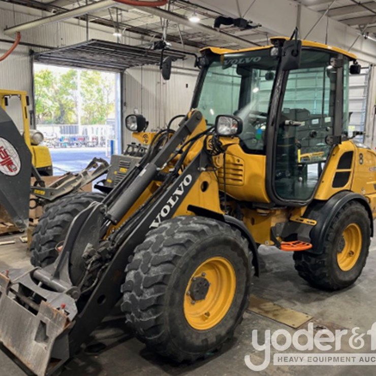 2021 VOLVO L20H