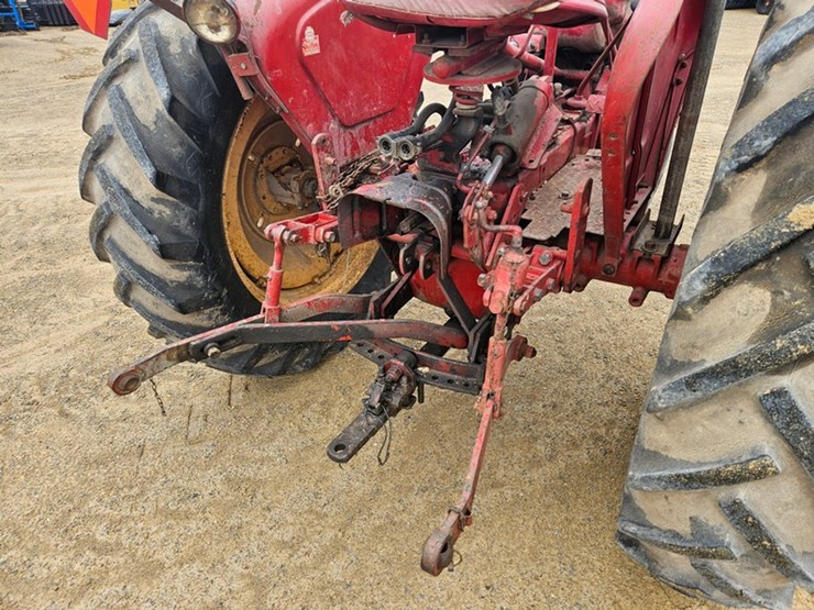 massey-ferguson-44-image-13