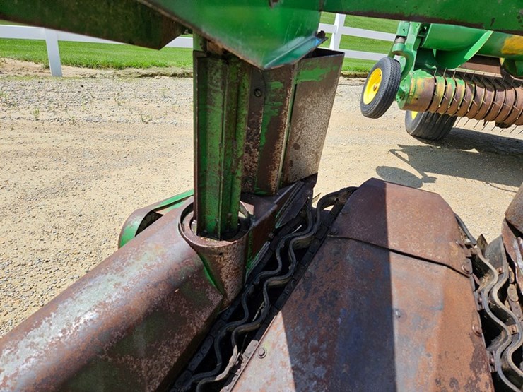 john-deere-3950-image-47