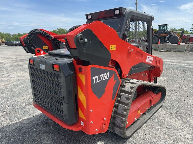 2024-kioti-tl750-image-5