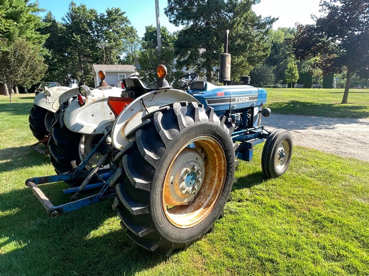 ford-tractor-image-5