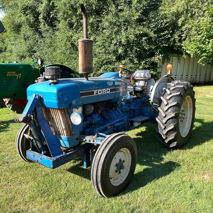 FORD TRACTOR