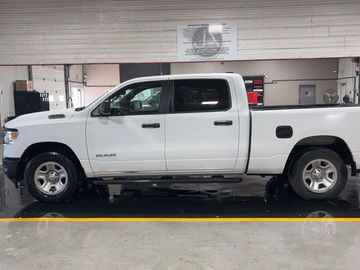 2022-dodge-1500-image-1