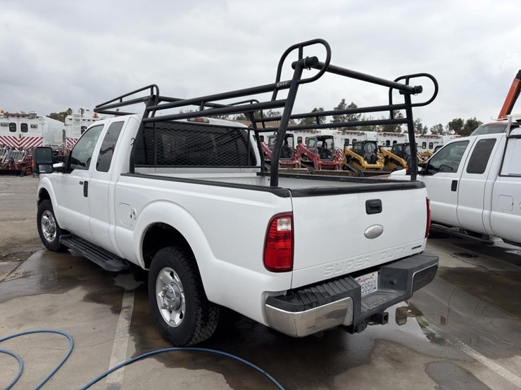 2012-ford-f250-image-4