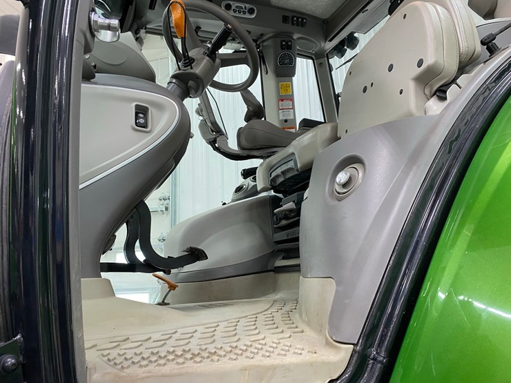 deutz-fahr-8280ttv-warrior-image-53