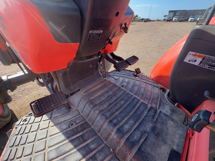 kubota-m6060-image-29