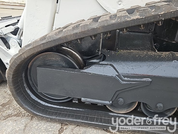 2021-bobcat-t64-image-19