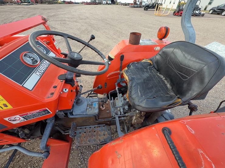 kubota-l2350-image-21