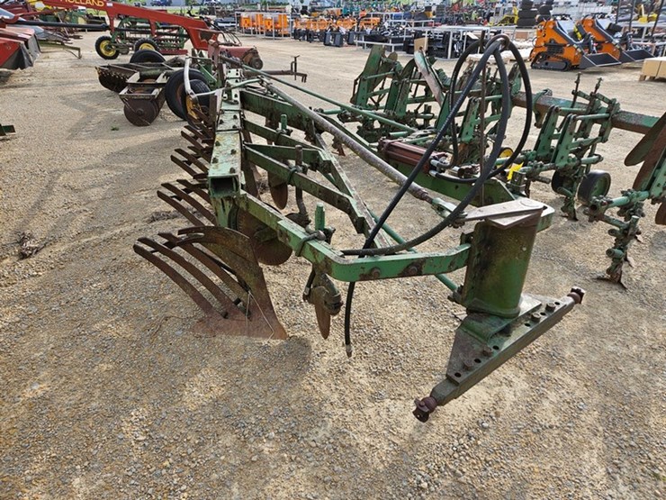 john-deere-5-image-5