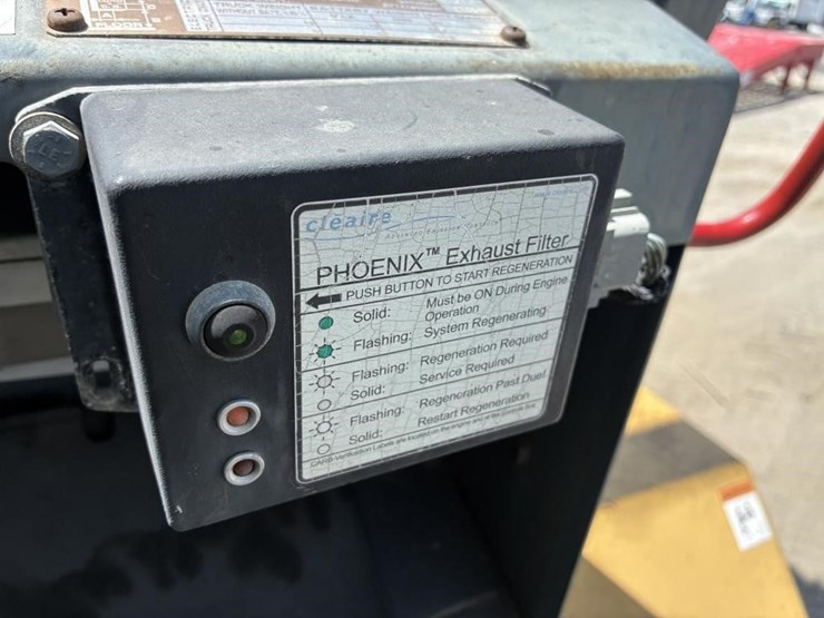 2006-komatsu-fd100-7-image-27