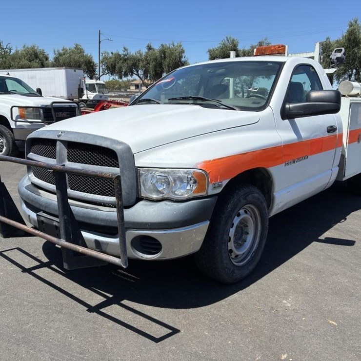 2005 DODGE RAM 2500