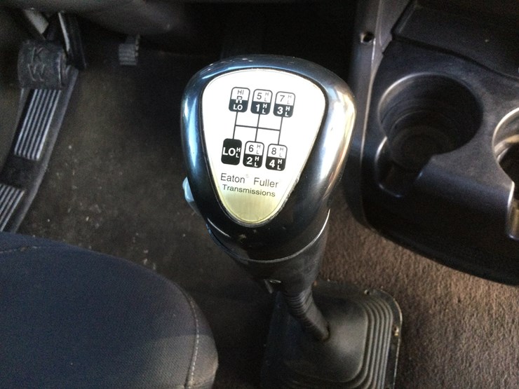 2006-kenworth-w900-image-21