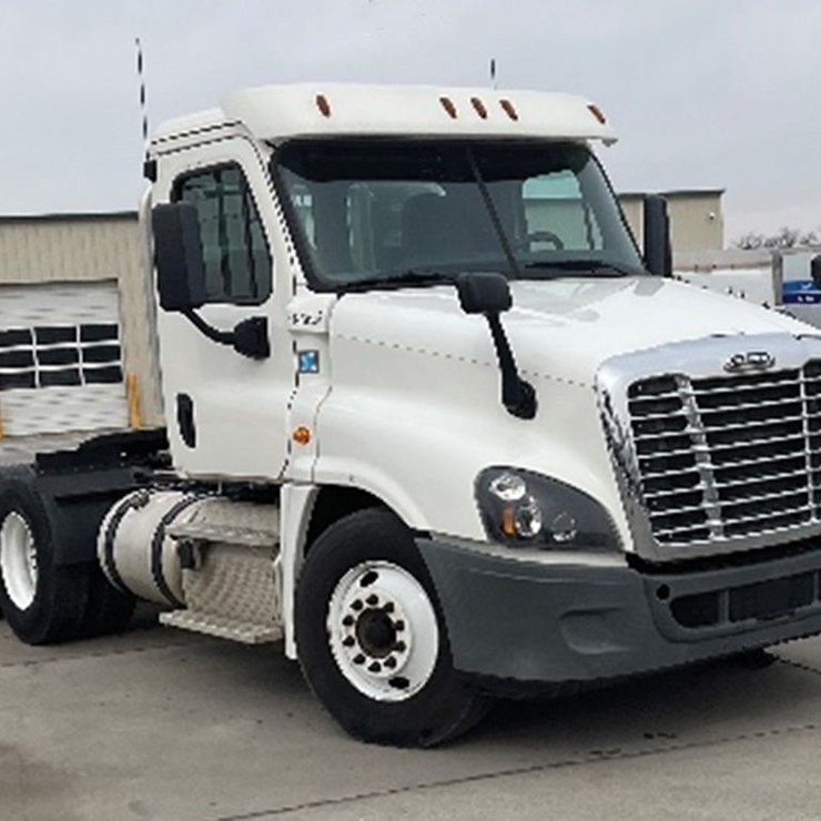2018 FREIGHTLINER CASCADIA 125