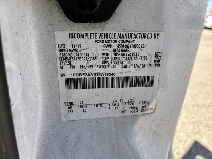 2013-ford-f250-image-21