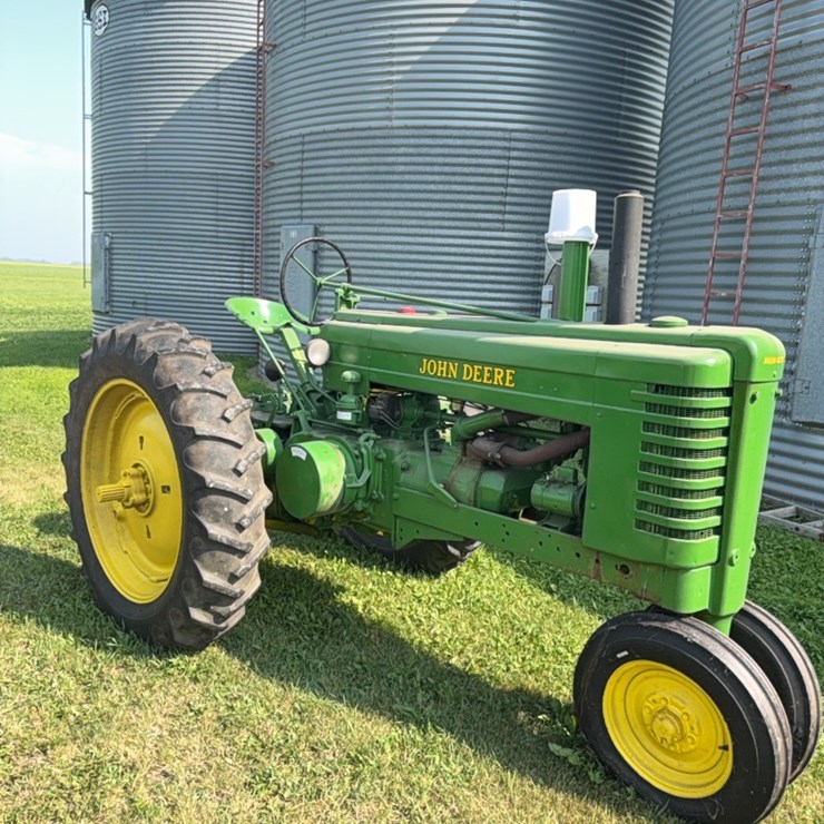 JOHN DEERE A