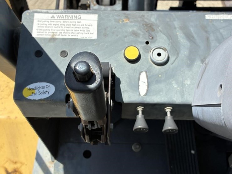 2006-komatsu-fd100-7-image-28
