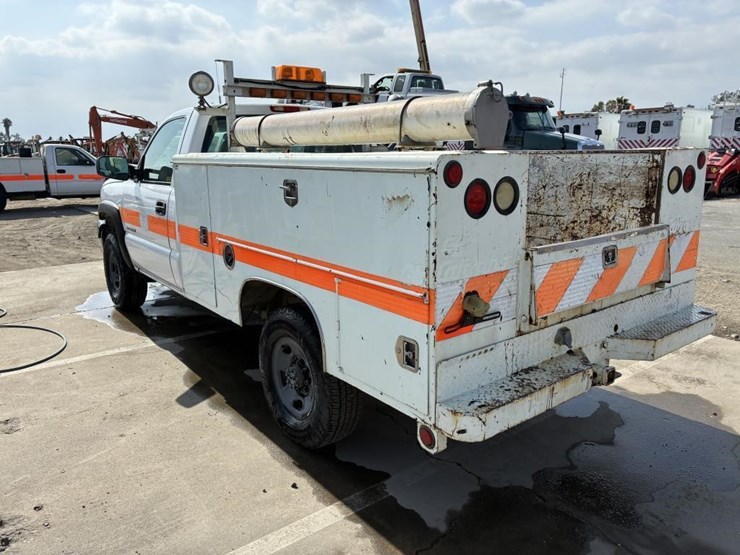 2007-chevrolet-2500hd-image-4