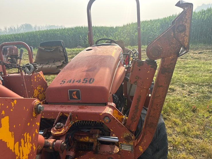 ditch-witch-rt40-image-19