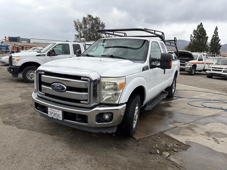 2012-ford-f250-image-1