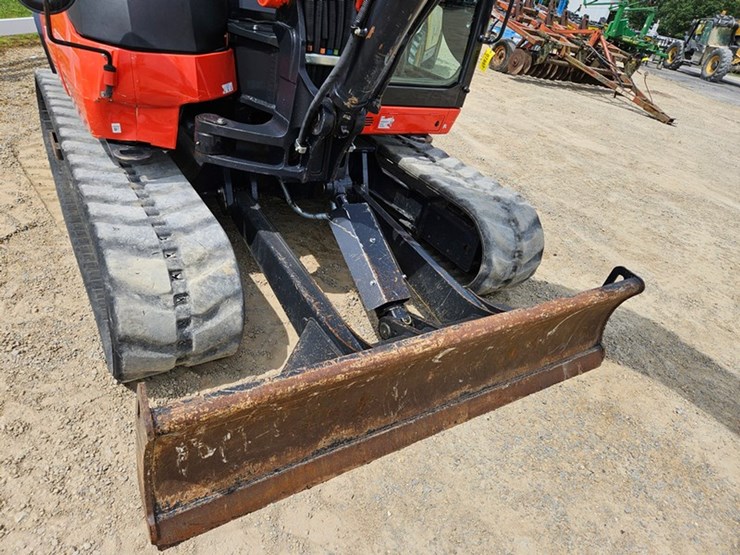 2022-kubota-kx080-4-image-14
