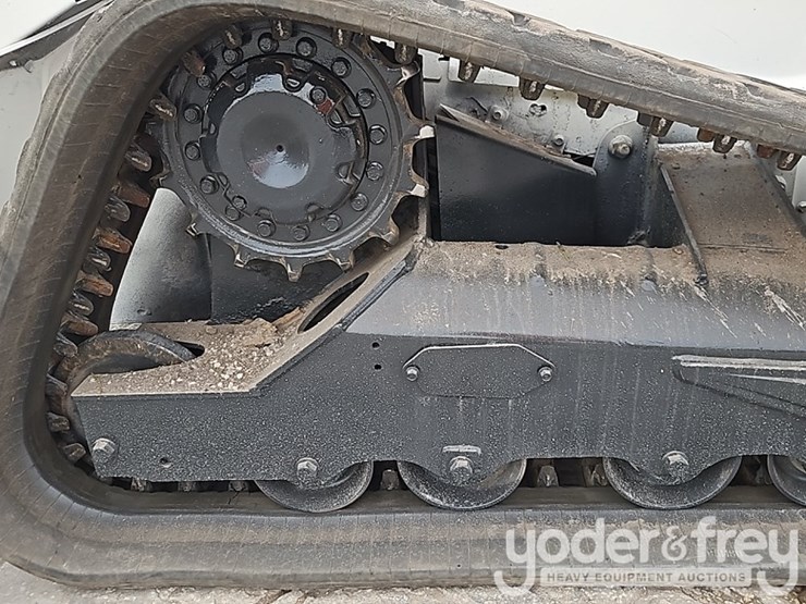 2021-bobcat-t76-image-9